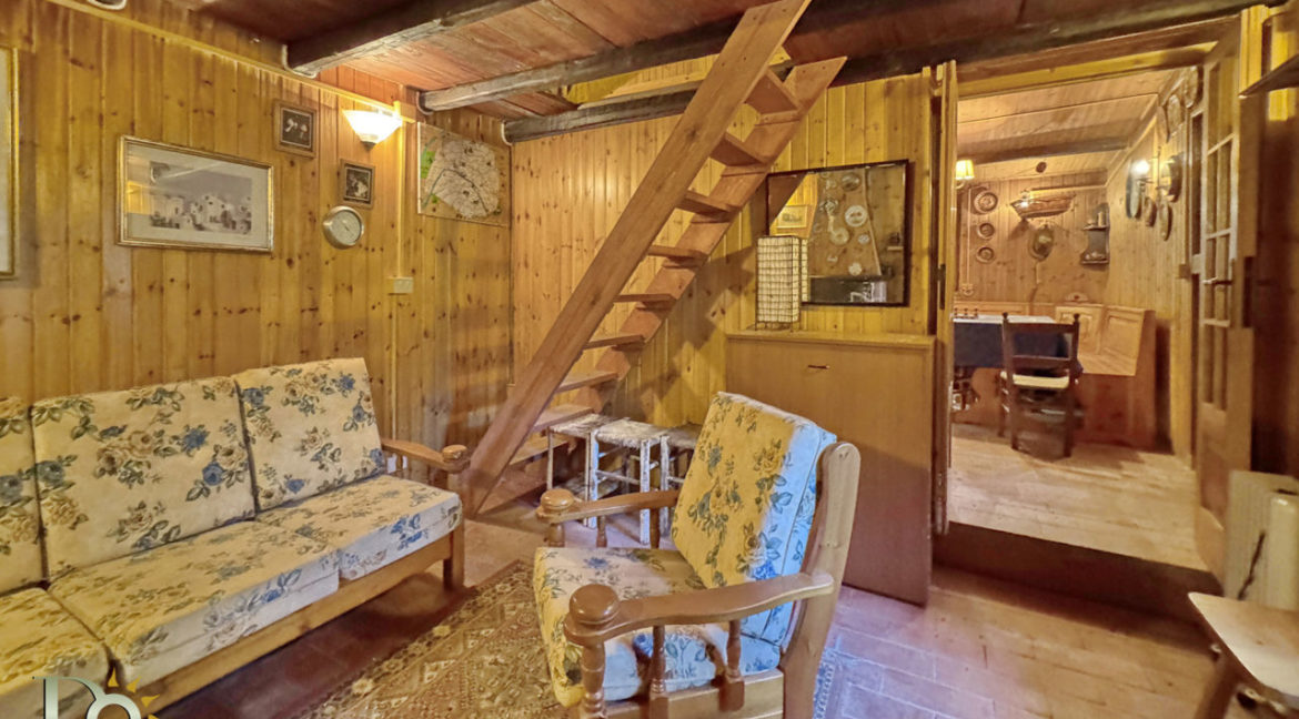Baita-nel-bosco_15