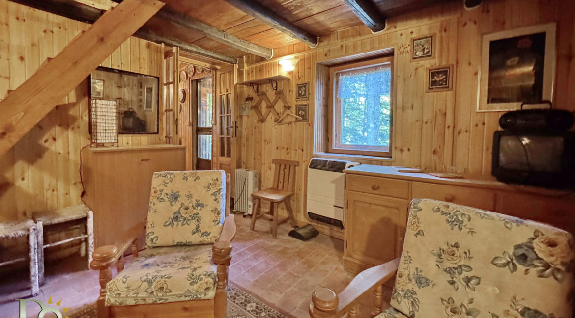Baita-nel-bosco_16