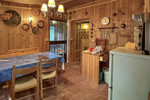 Baita-nel-bosco_27