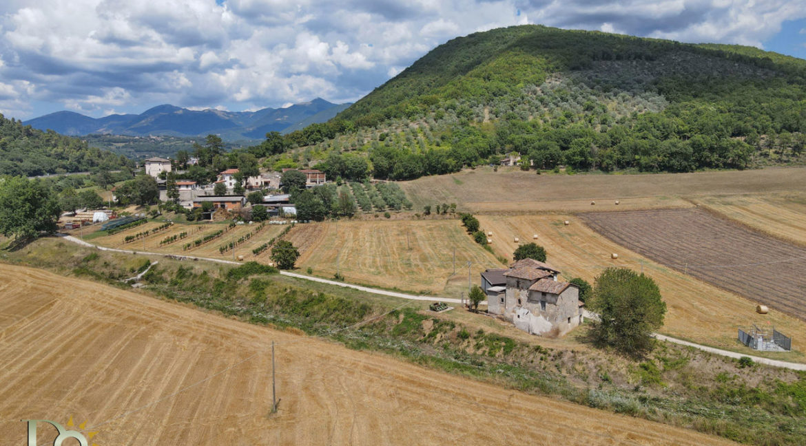Casale-Valle-Oracola_03